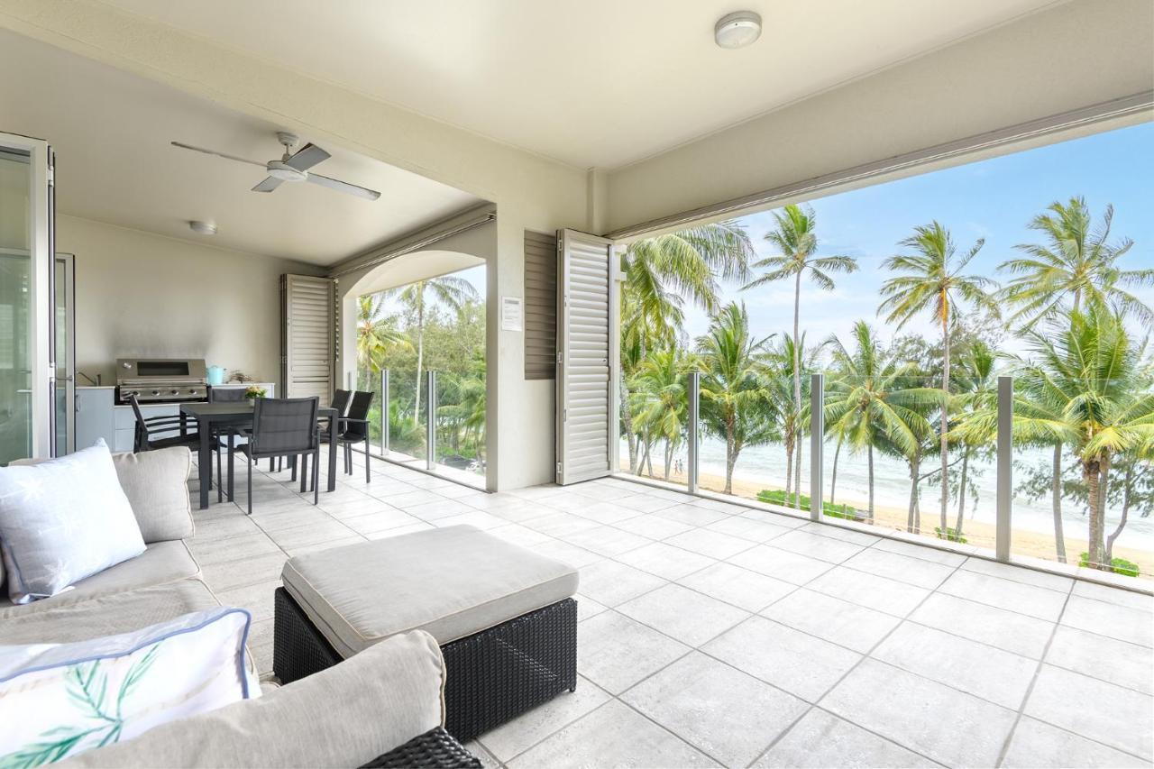 Island Views Beachfront Apartments Palm Cove Dış mekan fotoğraf