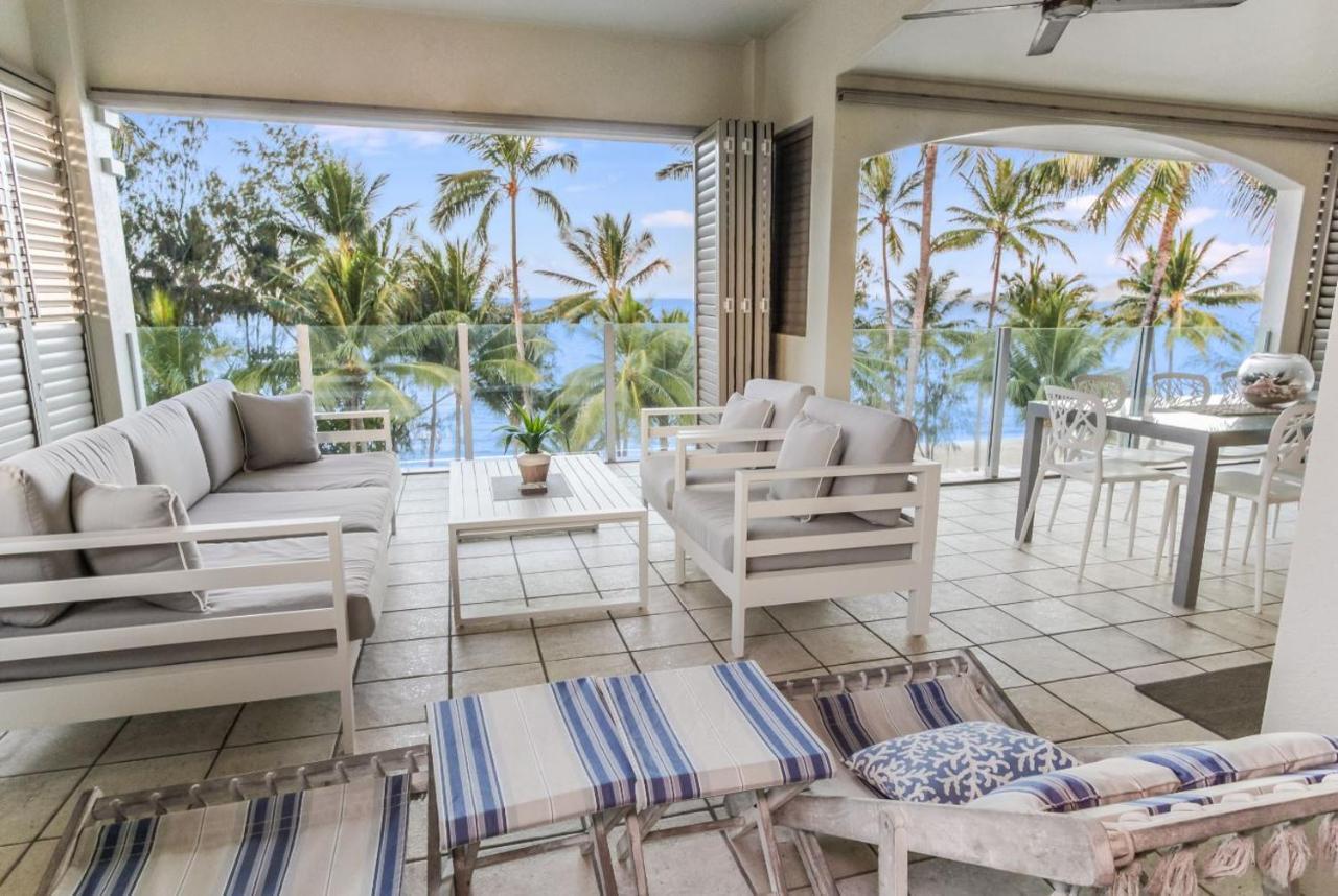 Island Views Beachfront Apartments Palm Cove Dış mekan fotoğraf