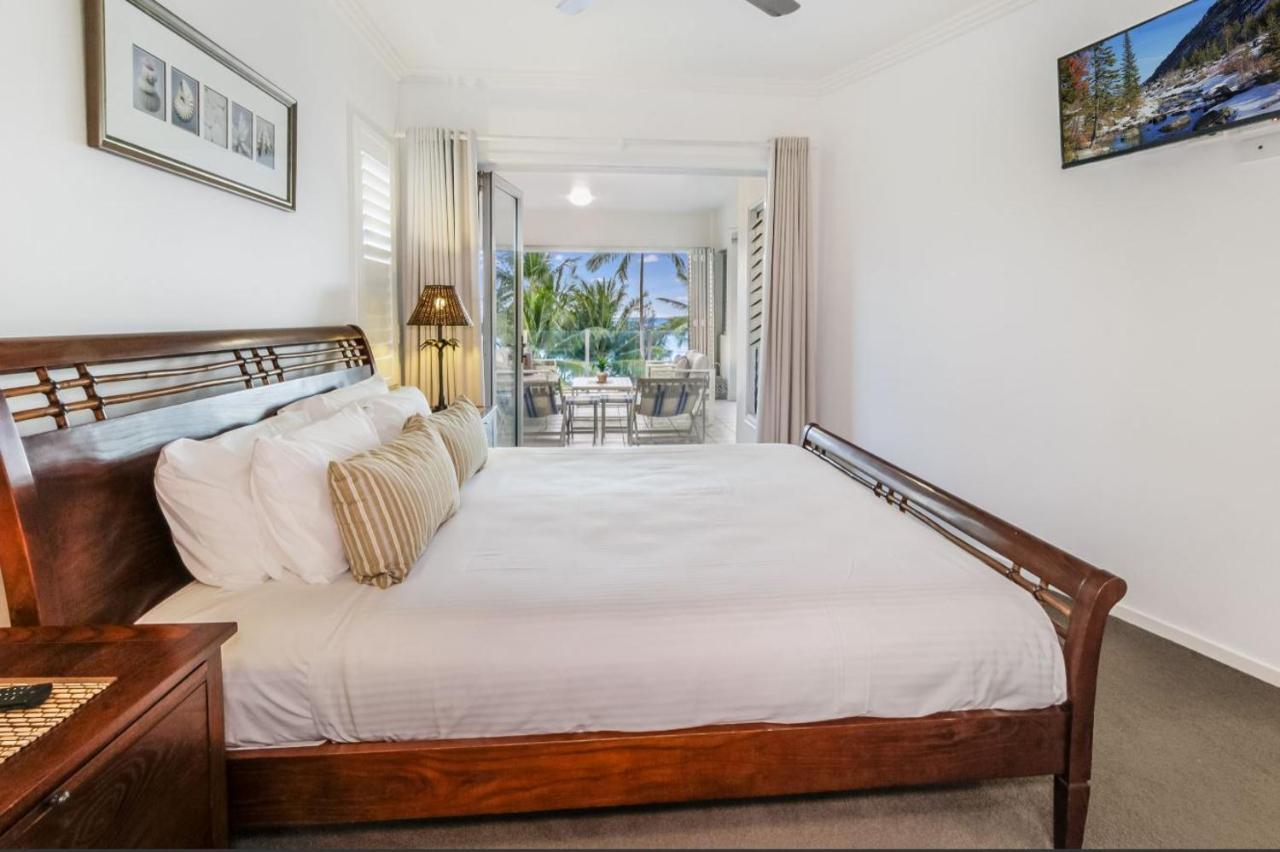 Island Views Beachfront Apartments Palm Cove Dış mekan fotoğraf